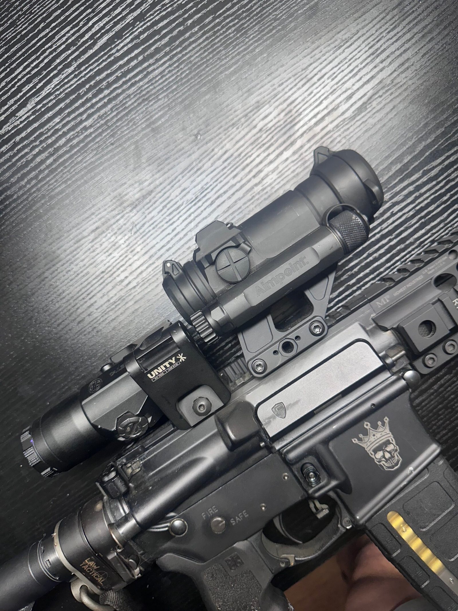 Home comp m4s with juliet 4x stock photo v1